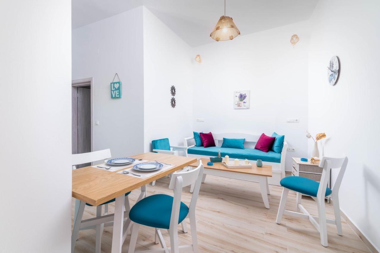 Efkosmias Apartments Pitsidia Ngoại thất bức ảnh