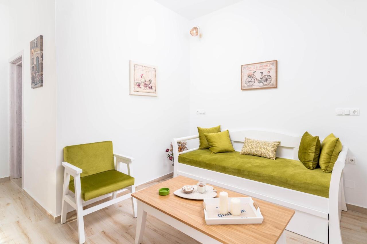 Efkosmias Apartments Pitsidia Ngoại thất bức ảnh