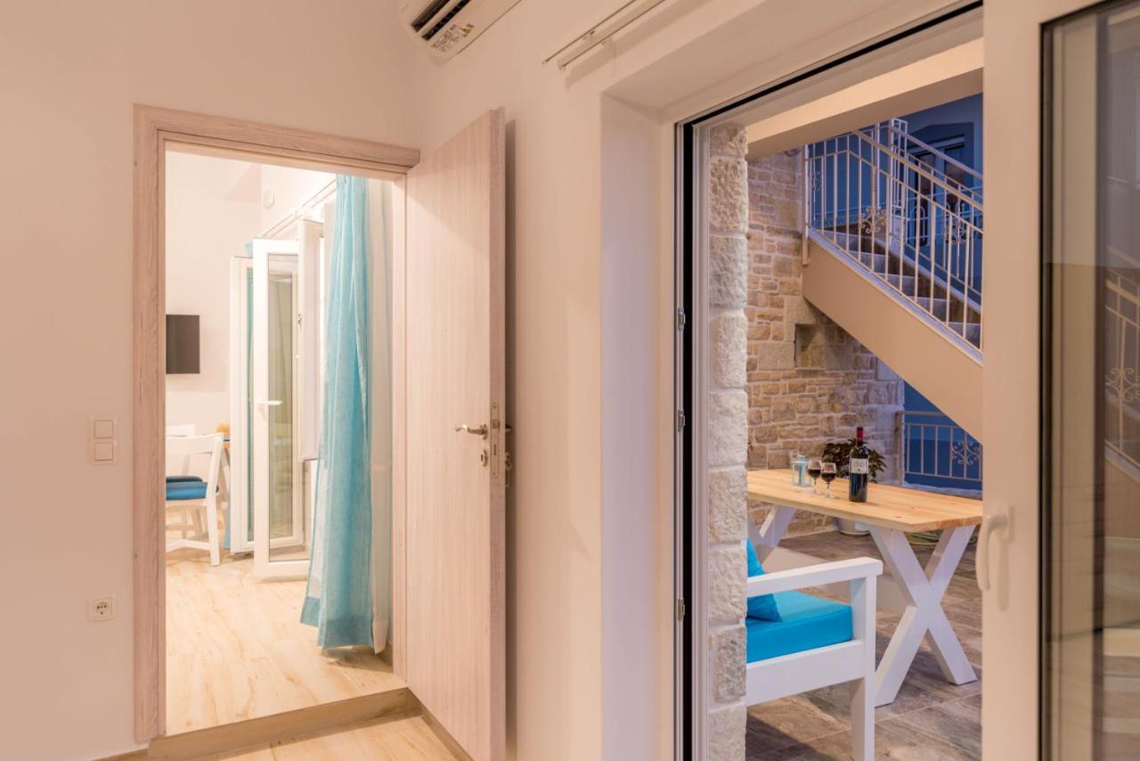 Efkosmias Apartments Pitsidia Ngoại thất bức ảnh